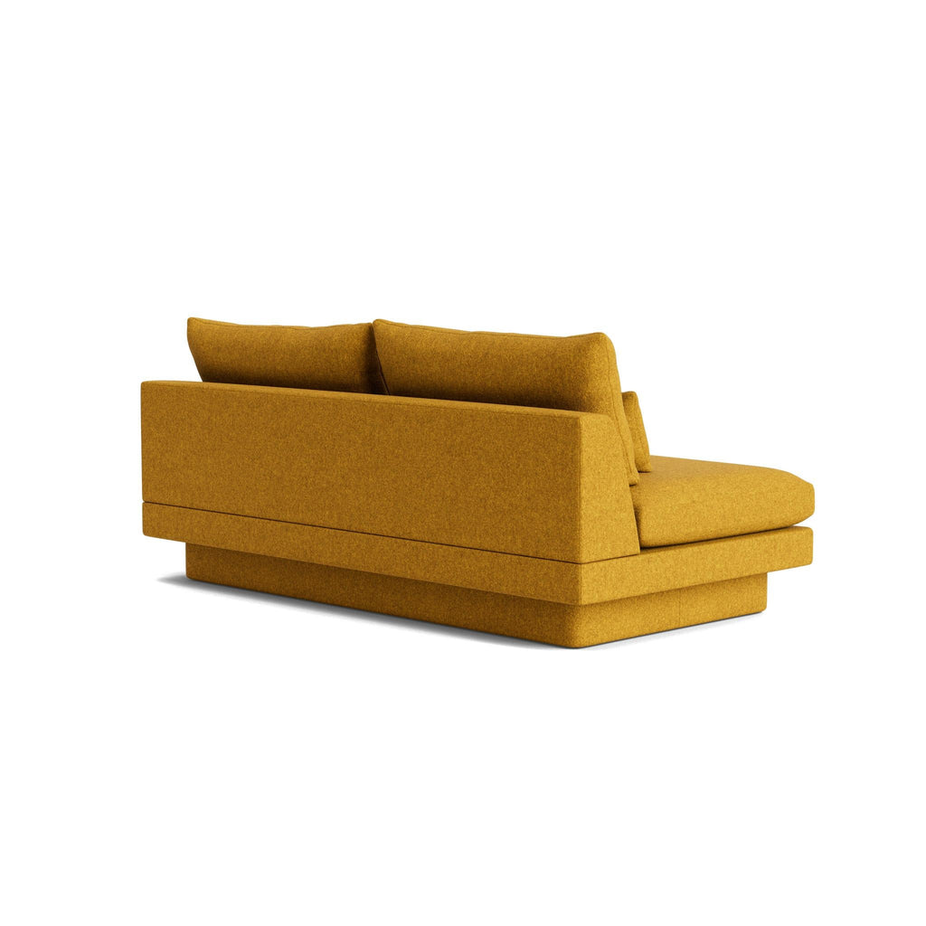 https://a.1stdibscdn.com/retro-armless-sofa-with-plinth-base-in-maharam-beck-for-sale-picture-4/f_27523/f_479430621765394354131/13_Frame_13_BECK_033_RETROSPECT_master.jpg