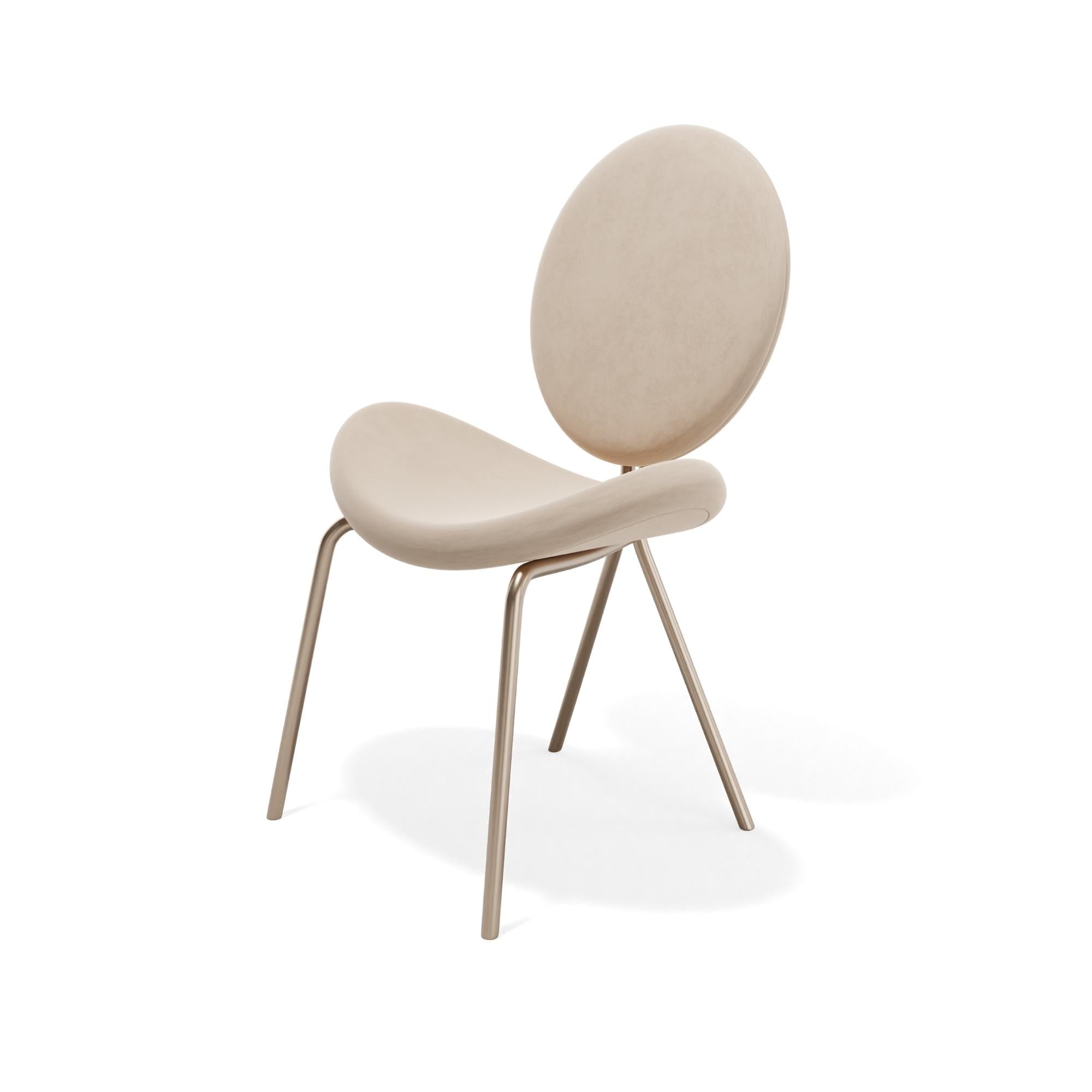 https://a.1stdibscdn.com/valerie-luxury-sculptural-chair-in-champagne-lacquered-aluminum-by-mainguilty-for-sale-picture-4/f_108262/f_488879821771511734801/13_master.jpg