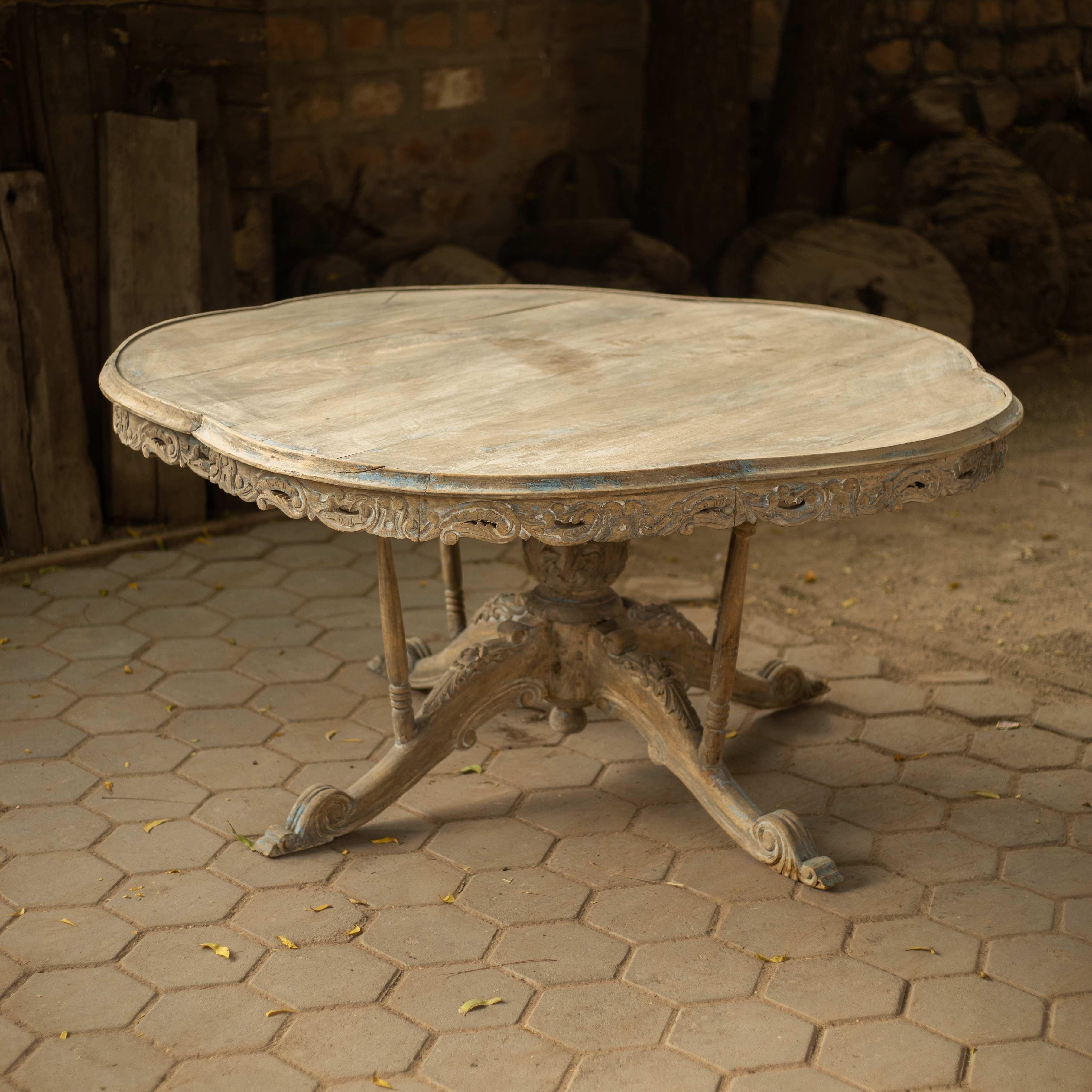 https://a.1stdibscdn.com/round-solid-wood-dining-table-by-house-of-jaipur-for-sale-picture-2/f_97222/f_490276821772455476026/142_master.jpg