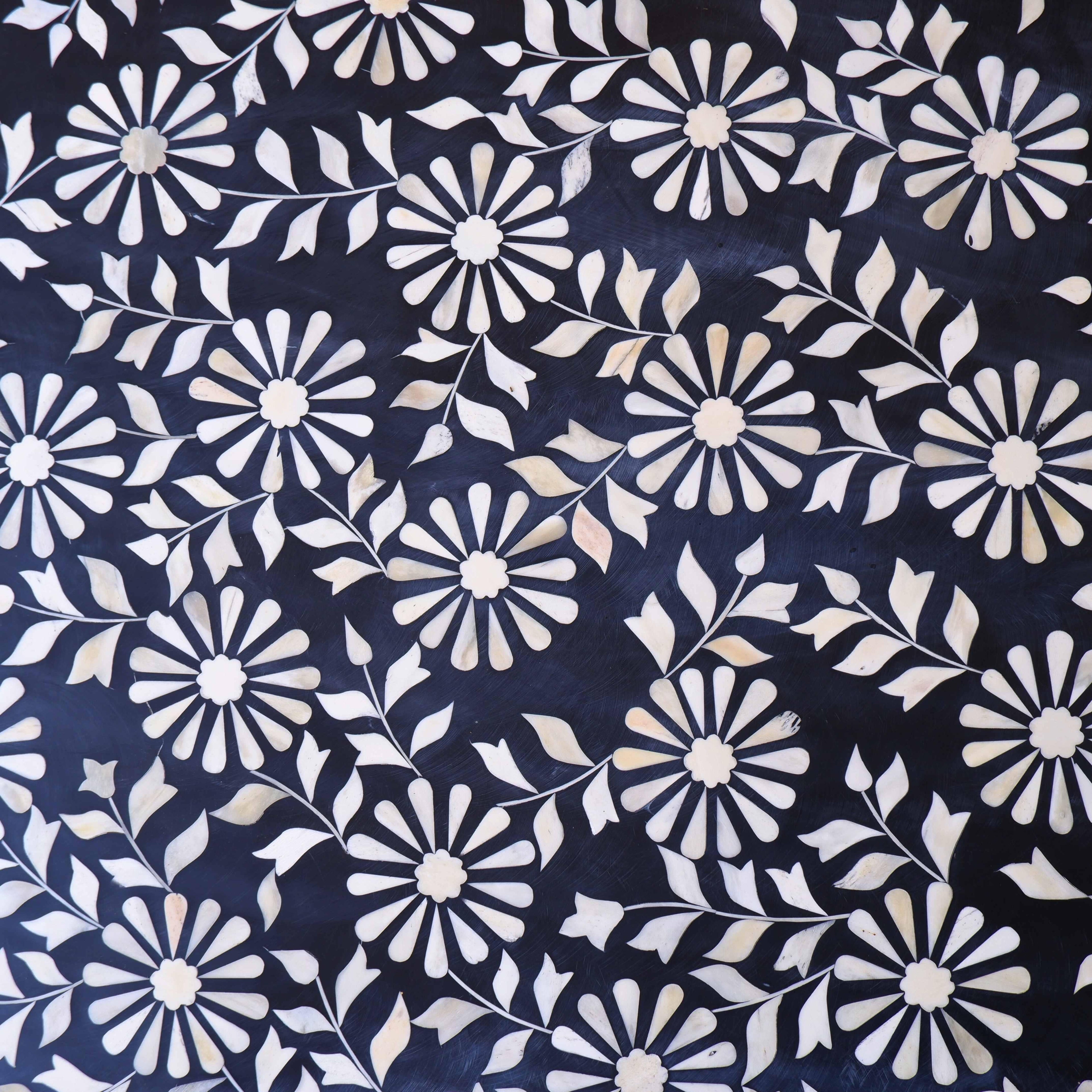 https://a.1stdibscdn.com/sunflower-bone-inlay-coffee-table-for-sale-picture-6/f_97222/f_397292321715787467432/143_master.jpg