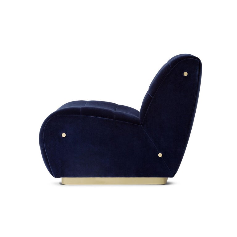 https://a.1stdibscdn.com/contemporary-armchair-offered-in-velvet-metal-base-for-sale-picture-3/f_27693/f_329123621677074860769/150414_19_MUNNA_NEWMAN_ARMCHAIR_6_master.jpg?width=768
