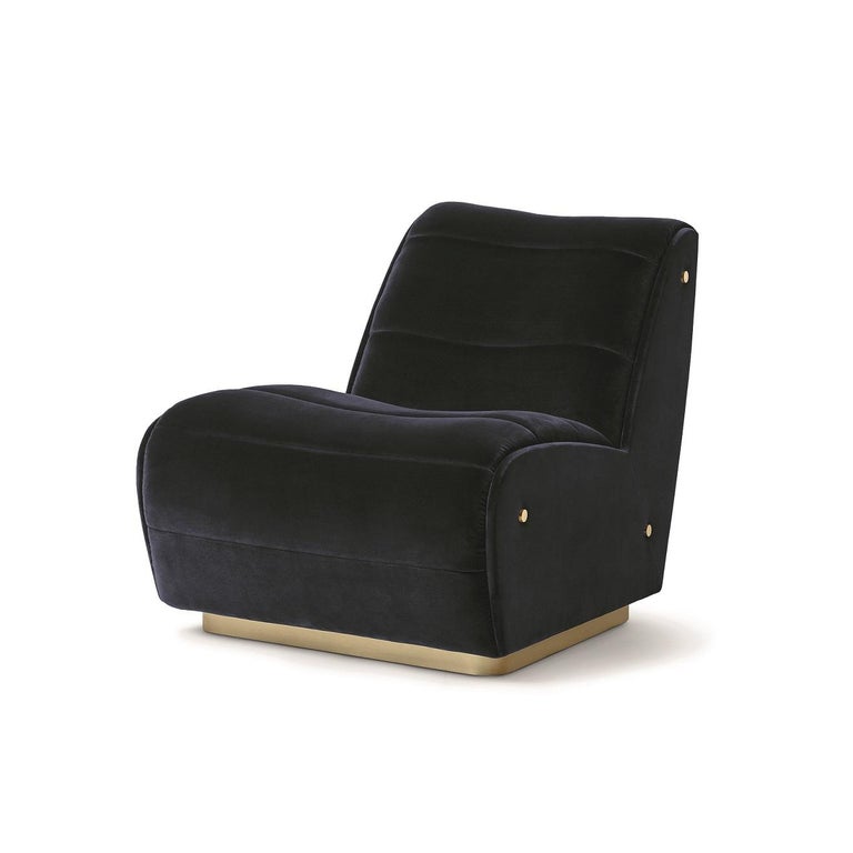 https://a.1stdibscdn.com/contemporary-armchair-offered-in-velvet-metal-base-for-sale-picture-4/f_27693/f_329123621677074860894/150414_19_MUNNA_NEWMAN_ARMCHAIR_BLUE_GREY_01_master.JPG?width=768