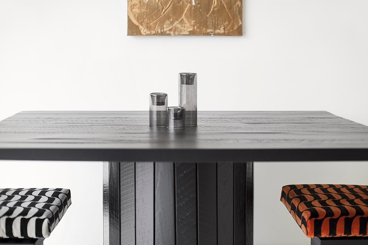 https://a.1stdibscdn.com/bertu-table-bellhop-reclaimed-wood-dining-table-black-reclaimed-wood-for-sale-picture-5/f_9720/f_440136721741797661498/15119720_Reclaimed_Wood_Dining_Table_75328867_master.jpg