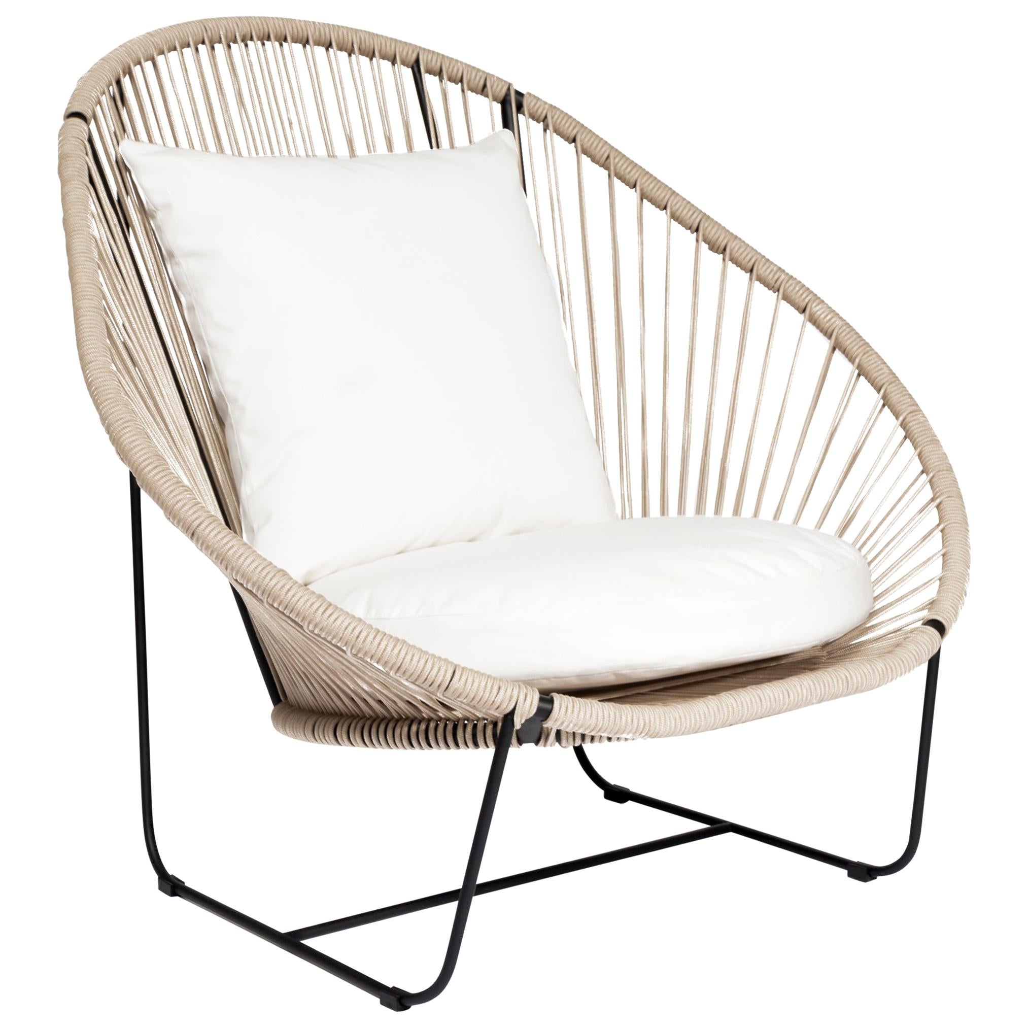 https://a.1stdibscdn.com/arena-steel-with-rope-weave-armchair-for-sale/1121189/f_152269511597938070080/15226951_master.jpg