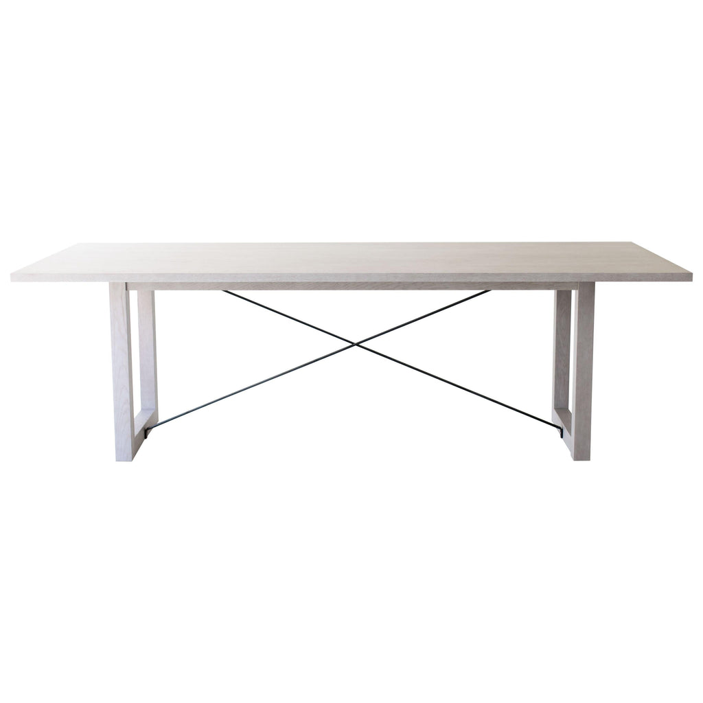 https://a.1stdibscdn.com/whitewash-dining-table-for-sale/1121189/f_158156011565942559414/15815601_master.jpg