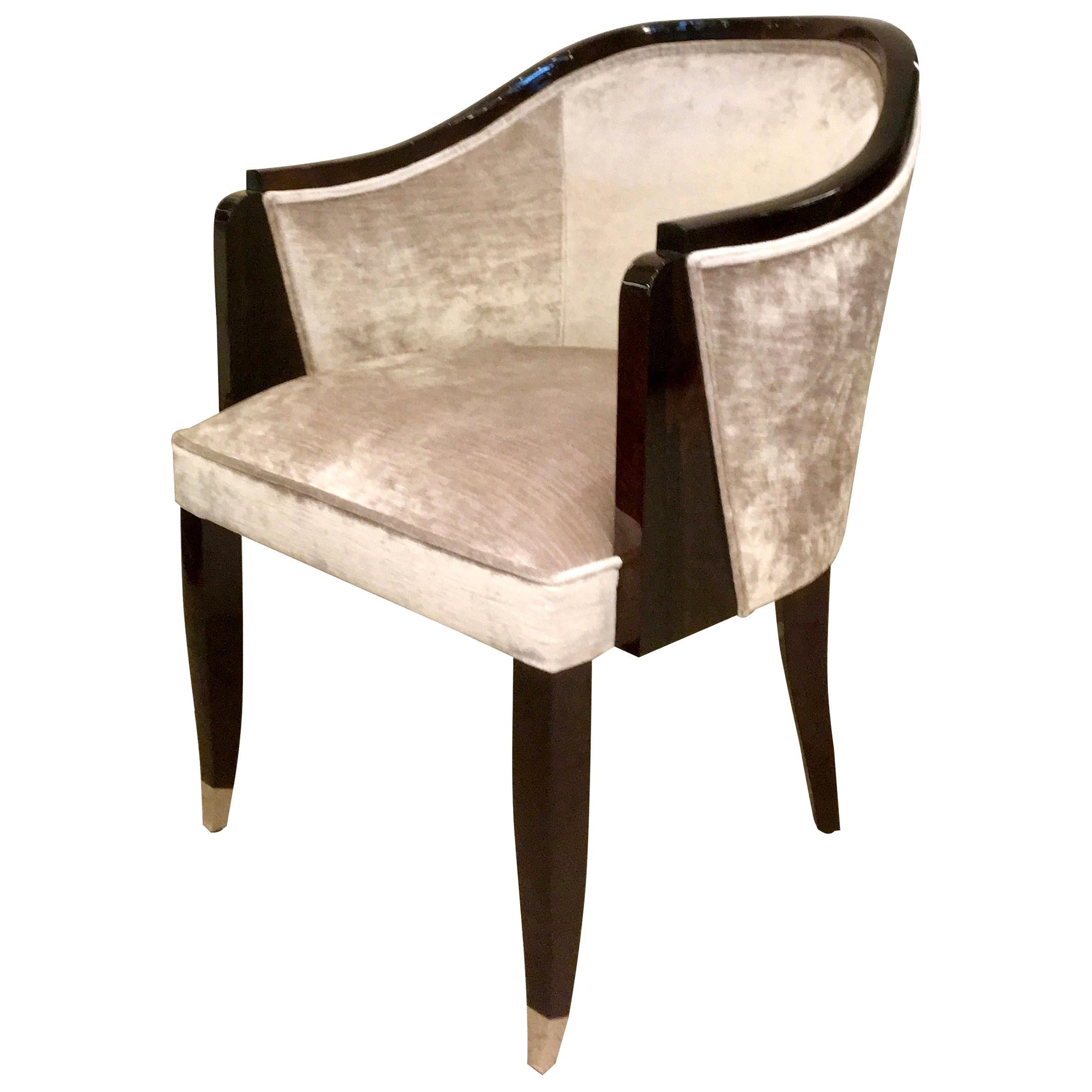 https://a.1stdibscdn.com/comfortable-art-deco-style-shell-chair-with-fabric-upholstery-and-lacquered-wood-for-sale/1121189/f_159272221566887996376/15927222_master.jpeg