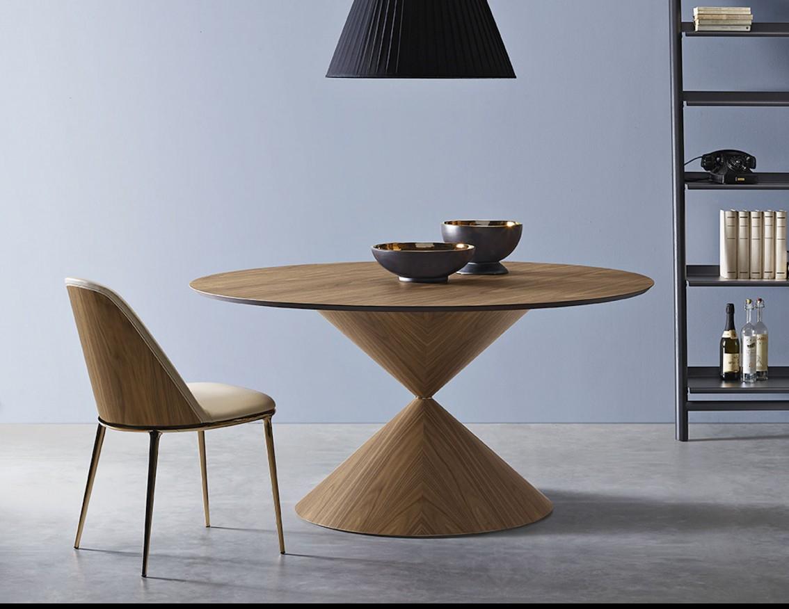 https://a.1stdibscdn.com/hour-glass-shaped-dining-dining-table-in-flamed-walnut-for-sale-picture-3/f_27693/f_428022821734496718925/1593189703_master.jpg