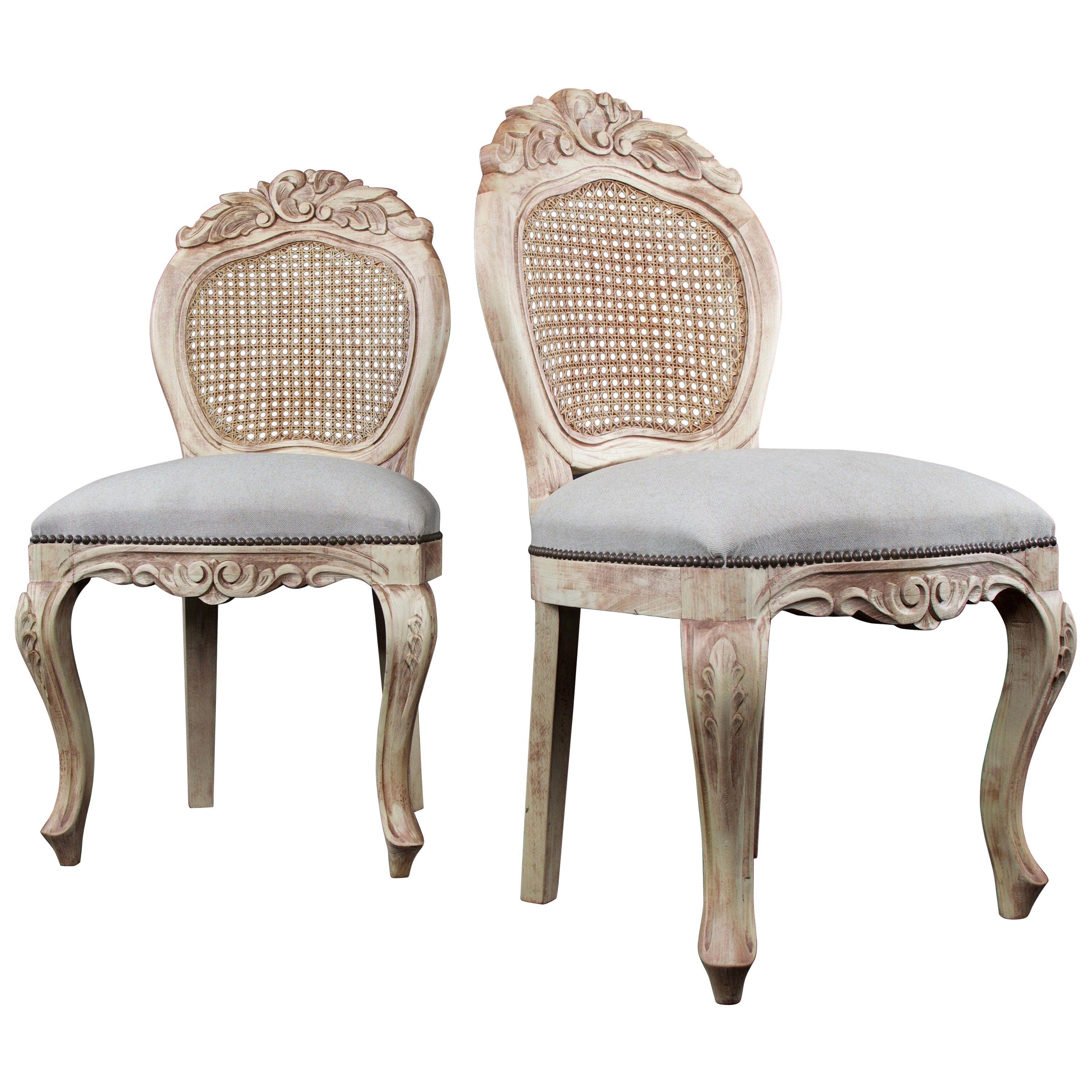 https://a.1stdibscdn.com/pair-of-french-country-side-chairs-for-sale/1121189/f_159958811568196851621/15995881_master.jpeg