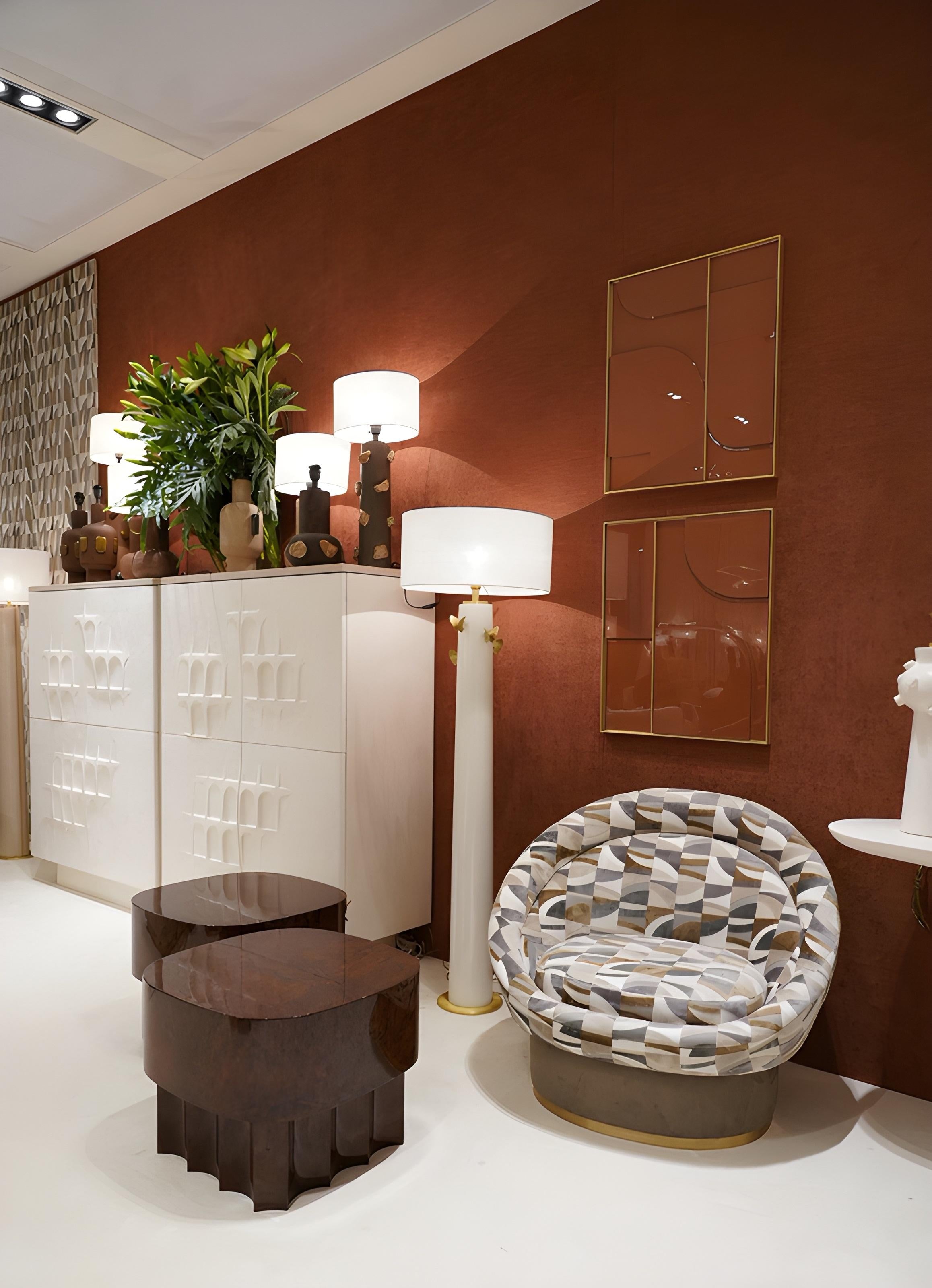 https://a.1stdibscdn.com/1980s-style-white-plastered-cabinet-with-sculpted-arch-doors-by-jose-castro-for-sale-picture-3/f_27693/f_475538821763365221073/15_1_master.jpg
