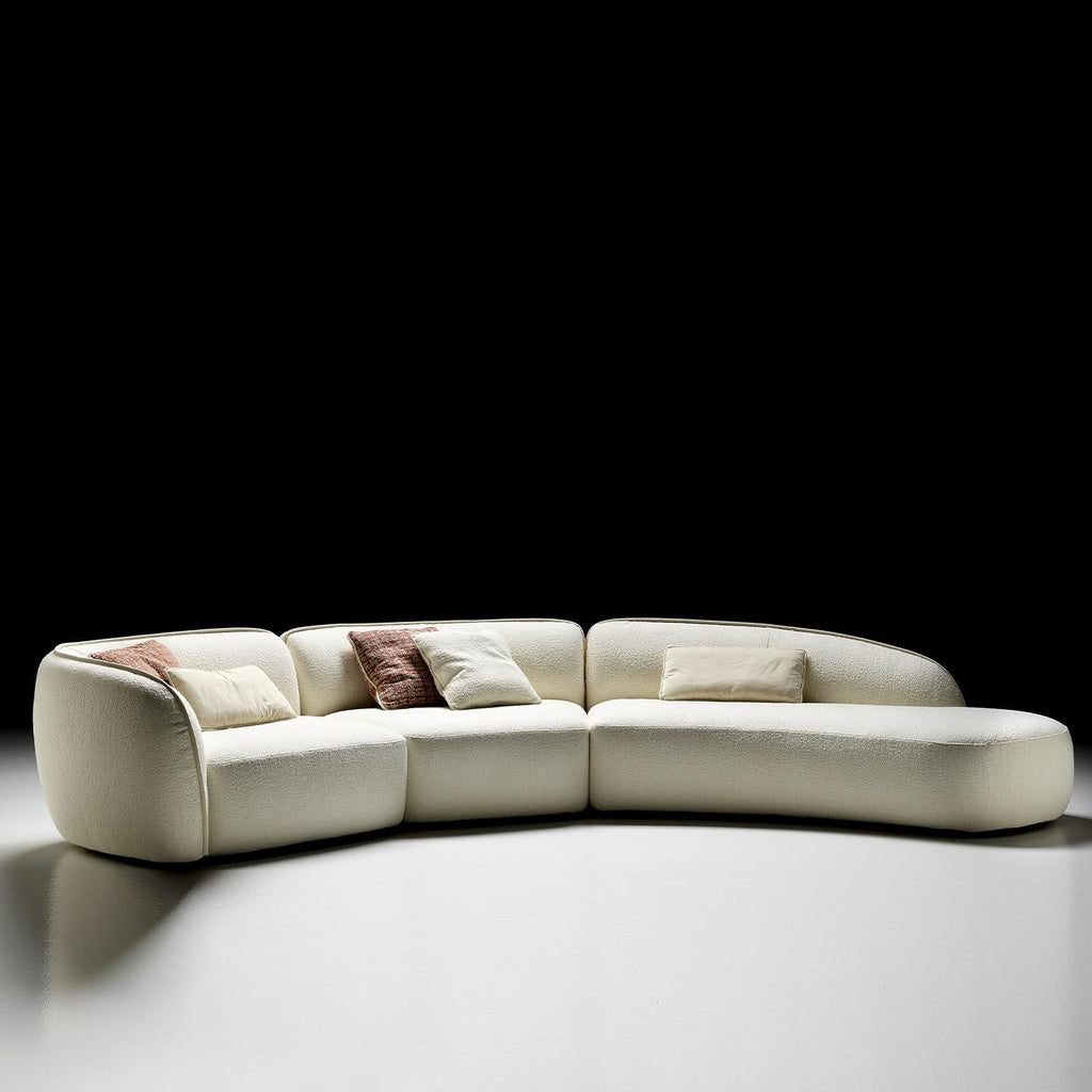 https://a.1stdibscdn.com/erasmo-white-sofa-by-black-tie-for-sale-picture-5/f_17062/f_453101821749043501229/1634736729547_TTATNY_0007_Erasmo_20bianco_sfondo_master.jpg