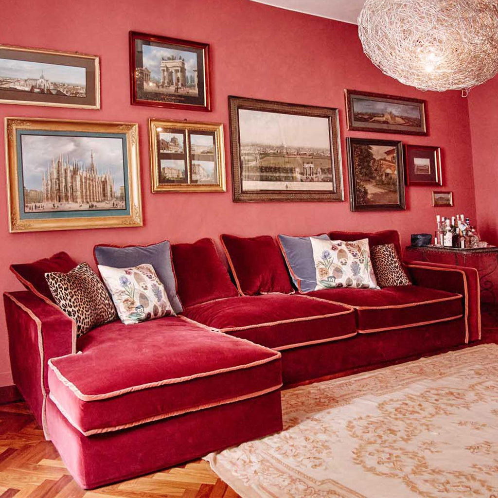 https://a.1stdibscdn.com/rafaella-bio-angular-sofa-by-biosofa-for-sale-picture-3/f_17062/f_441812521742813913103/1637755452982_ARTSNY_0012_IMG_8755_master.jpg