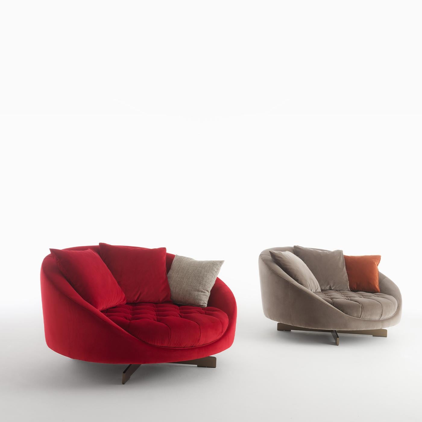https://a.1stdibscdn.com/hill-red-sofa-by-studio-ma-by-albedo-for-sale-picture-3/f_17062/f_455003721750235203243/1642760820199_ETRANY_0026_Albedo_Hill_149_master.jpg