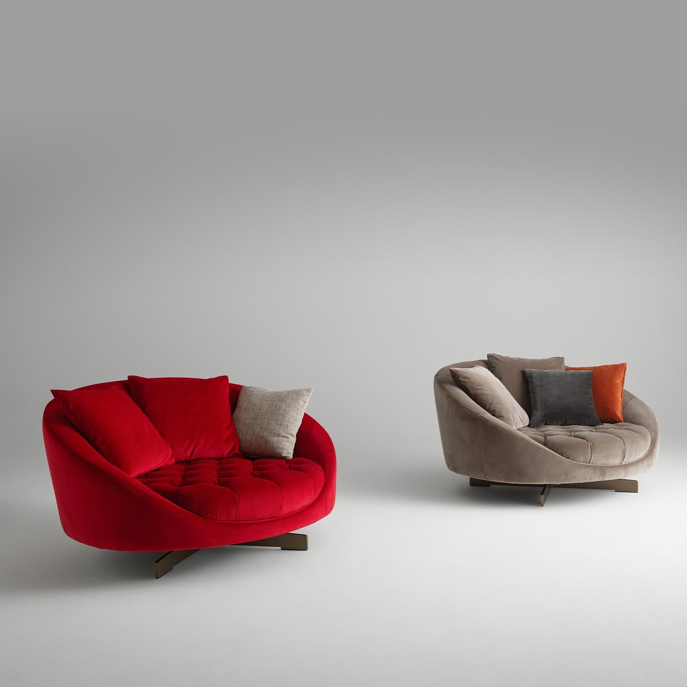 https://a.1stdibscdn.com/hill-red-sofa-by-studio-ma-by-albedo-for-sale-picture-2/f_17062/f_455003721750235203167/1642760824867_ETRANY_0021_Albedo_Hill_188_master.jpg