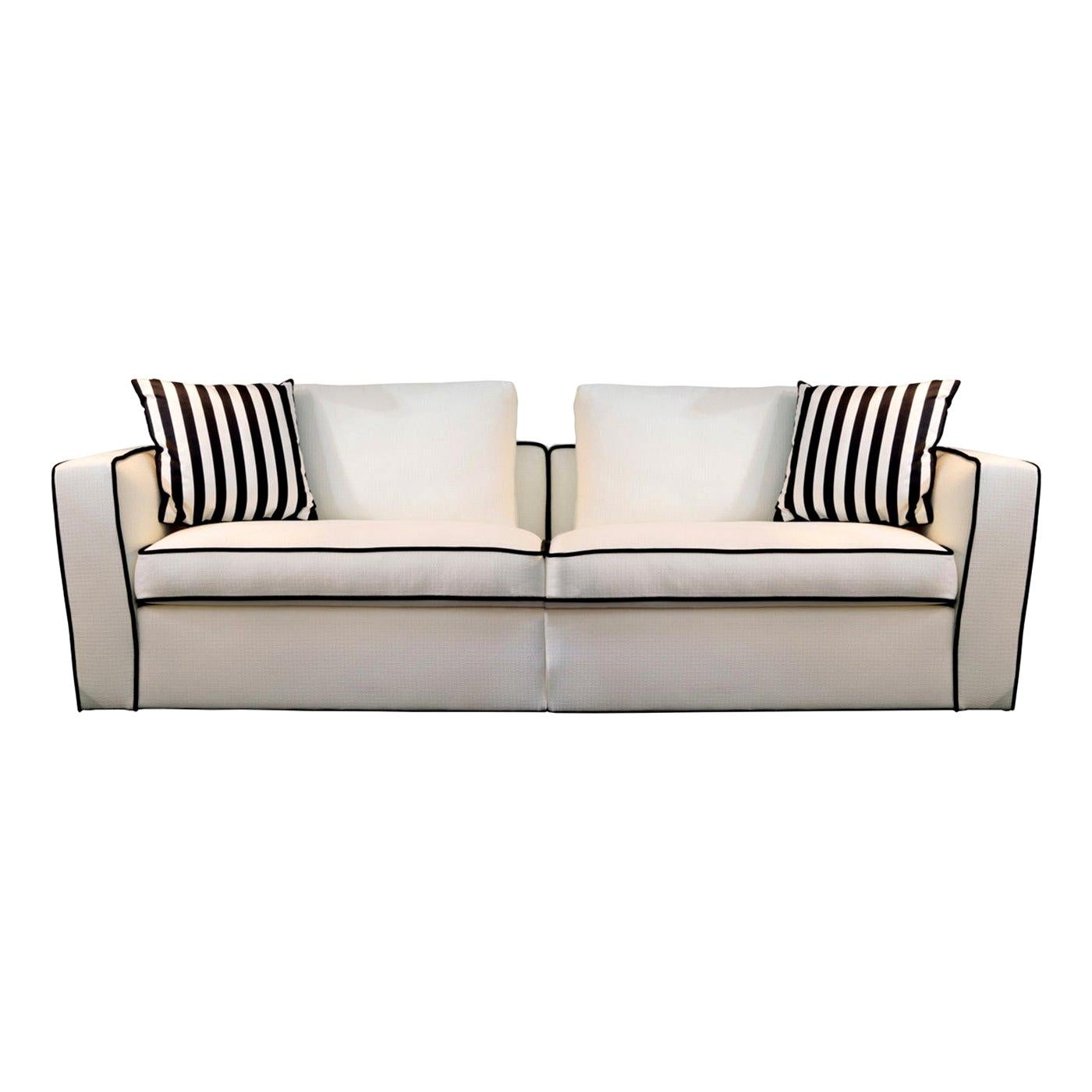 https://a.1stdibscdn.com/alexander-white-sofa-by-dom-edizioni-for-sale/1121189/f_165097621625290989525/16509762_master.jpg