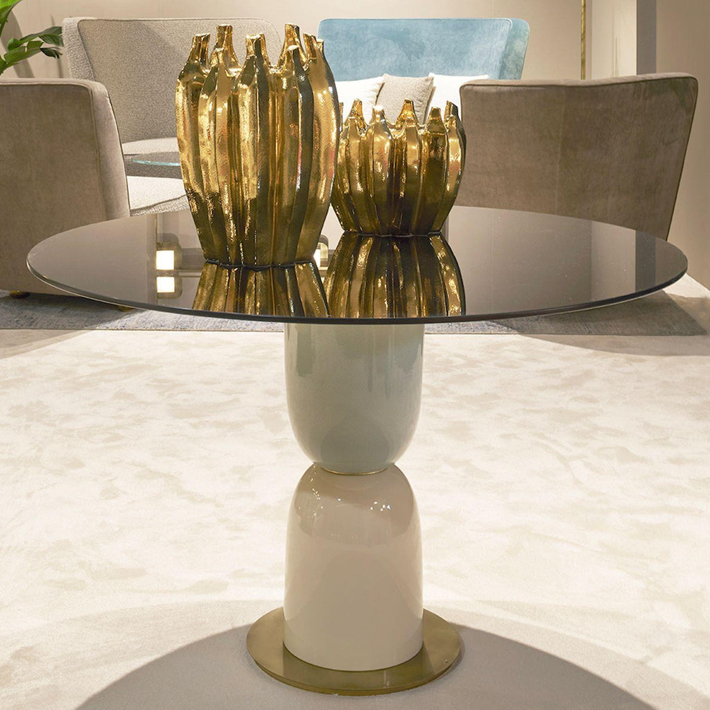 https://a.1stdibscdn.com/pins-round-table-for-sale-picture-2/f_17062/f_349948321687958344600/1665137782563_MSMRNY_0006_MARIONI_Ambientate_Salone_del_Mobile_2022_289_29_master.jpg