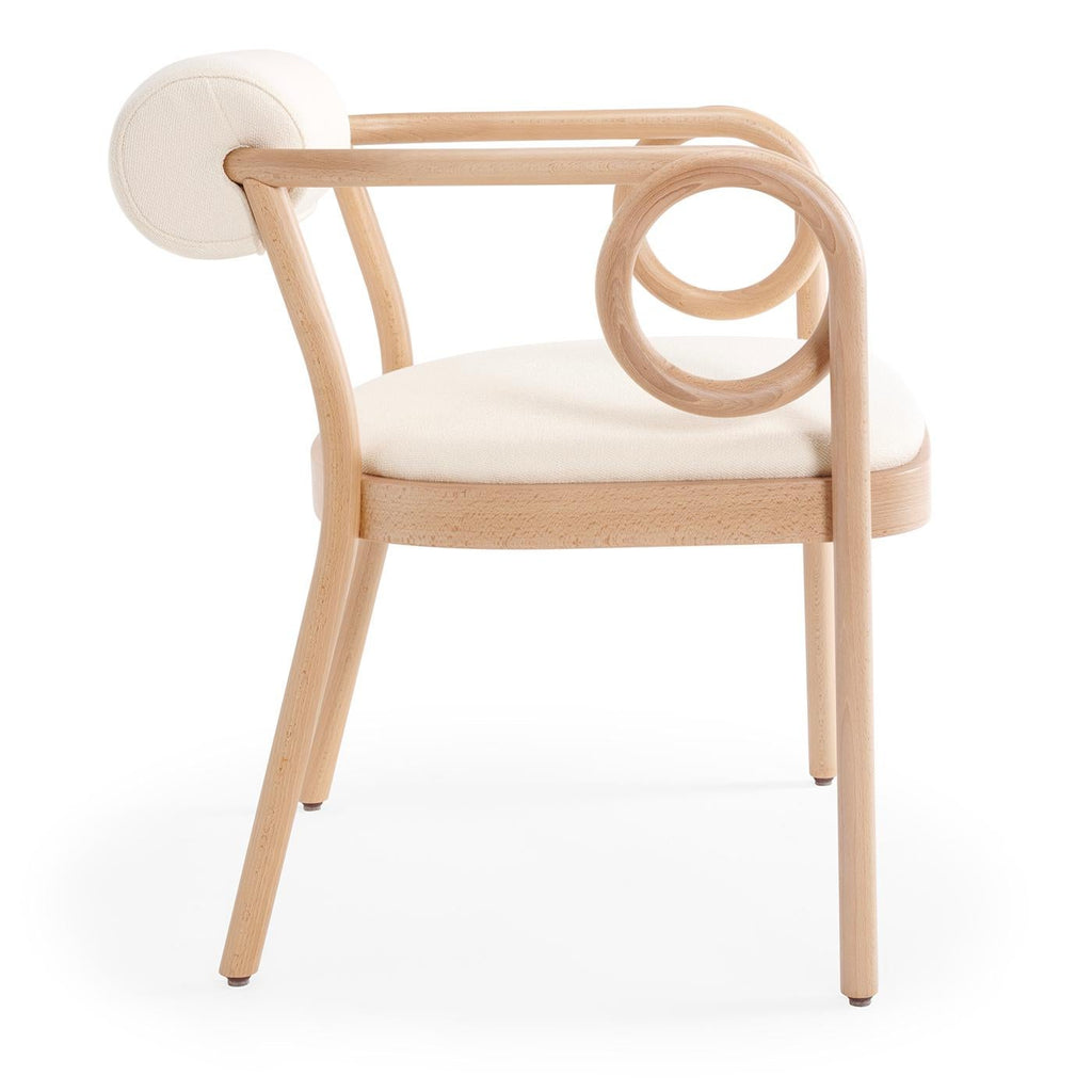 https://a.1stdibscdn.com/loop-white-chair-by-india-mahdavi-for-sale-picture-5/f_17062/f_454685421750069243741/1665743062922_ARTSNY_0034_Loop_20loungechair_20design_20by_20India_20Mahdavi_2C_202022_20_287_29_master.jpg