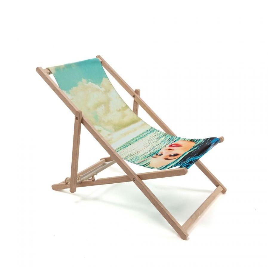 https://a.1stdibscdn.com/deck-chair-for-sale-picture-3/f_8922/f_300462821660845144194/16682_toiletpaper_deckchiar_girlinthesea_1_master.jpg