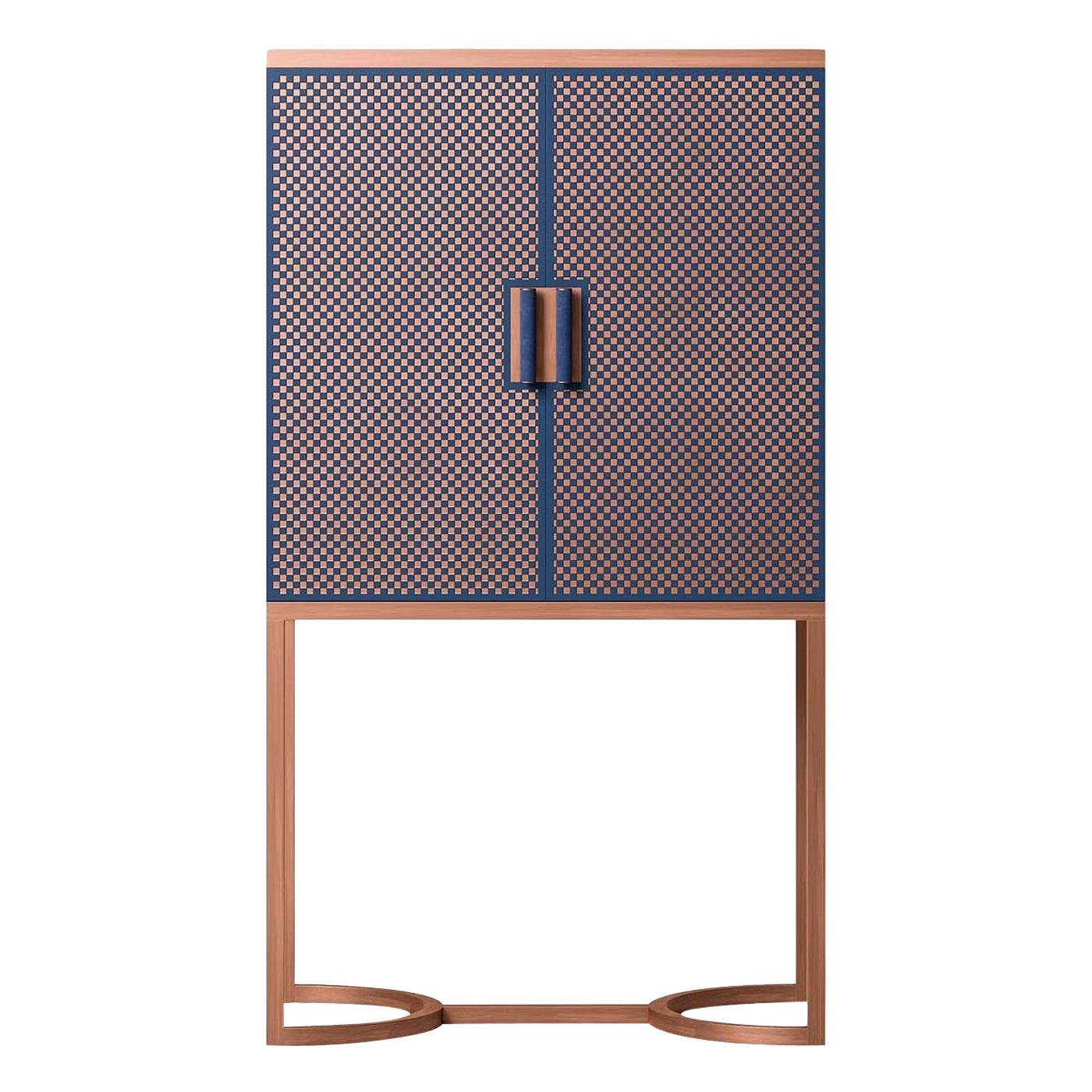 https://a.1stdibscdn.com/bar-cabinet-for-sale/1121189/f_167579411618334740710/16757941_master.jpg