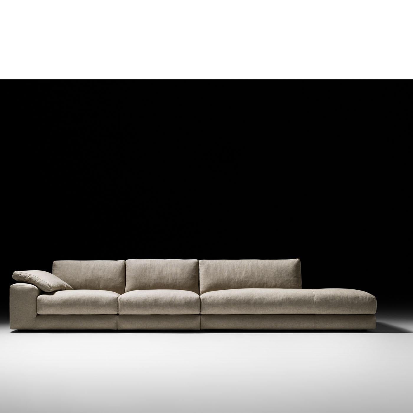 https://a.1stdibscdn.com/dante-modular-beige-sofa-for-sale-picture-2/f_17062/f_333111921678896259693/1676885690259_SRSSNY_0078_02_DANTE_master.jpg
