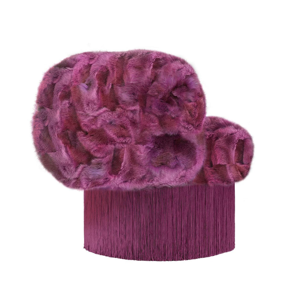 https://a.1stdibscdn.com/patchwork-fuxia-coyote-fur-armchair-by-lorenza-bozzoli-for-sale-picture-3/f_17062/f_358602621692974575141/1692609449103_SASANY_0004_Poltrona_20PIROUETTE_20COYOTE_20FUXIA_master.jpg