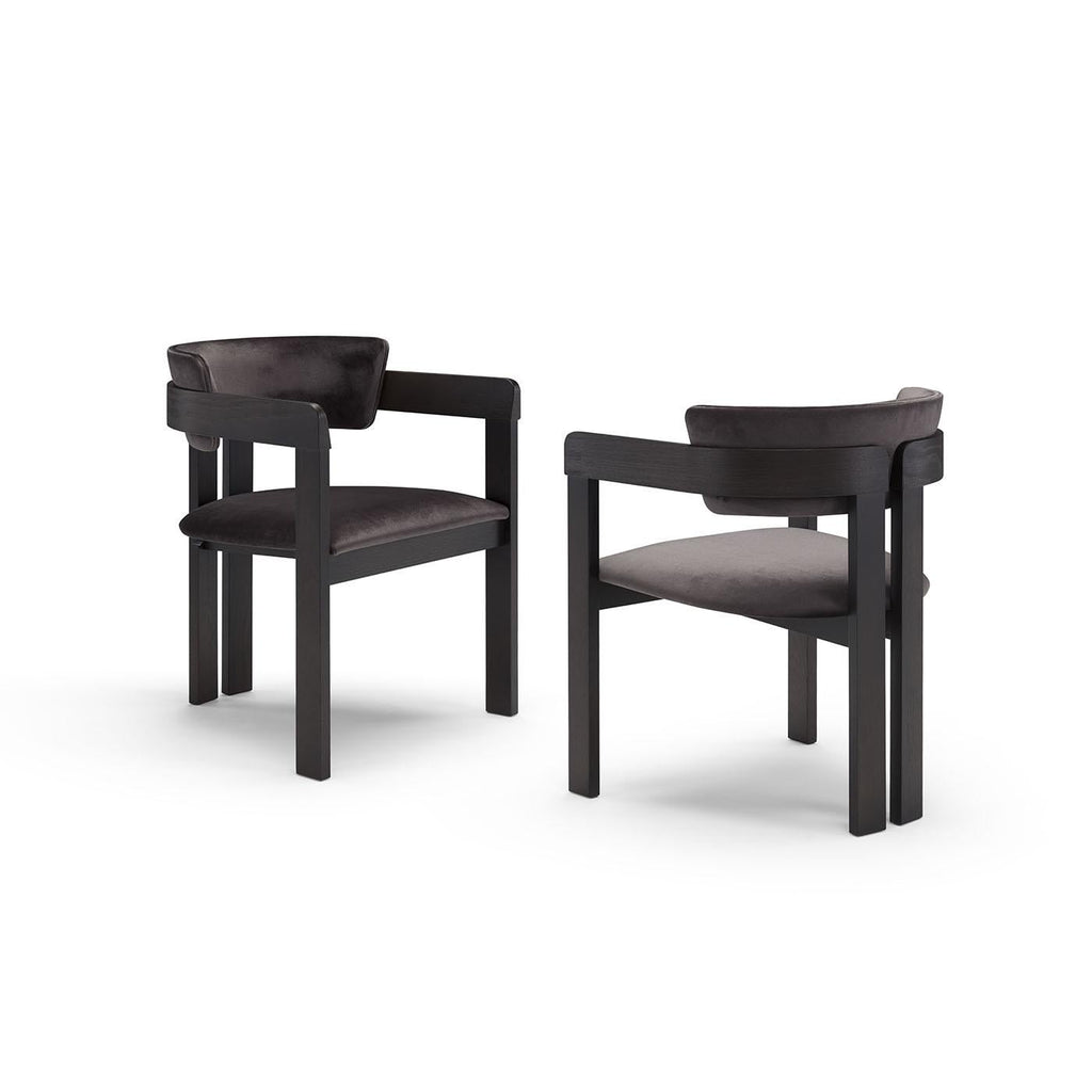 https://a.1stdibscdn.com/ines-black-chair-for-sale-picture-2/f_17062/f_387468021709827630651/1698947516584_ARTSNY_0003_R9A4758_20copia_master.jpg
