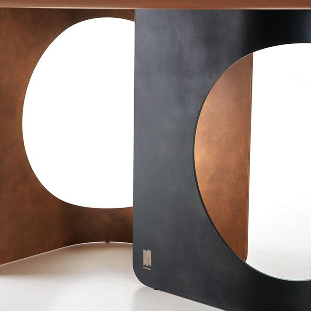 https://a.1stdibscdn.com/hole-dining-table-for-sale-picture-3/f_17062/f_384484621708100599461/1700150311185_MTTANY_0007_IMG_20230612_WA0014_master.jpg