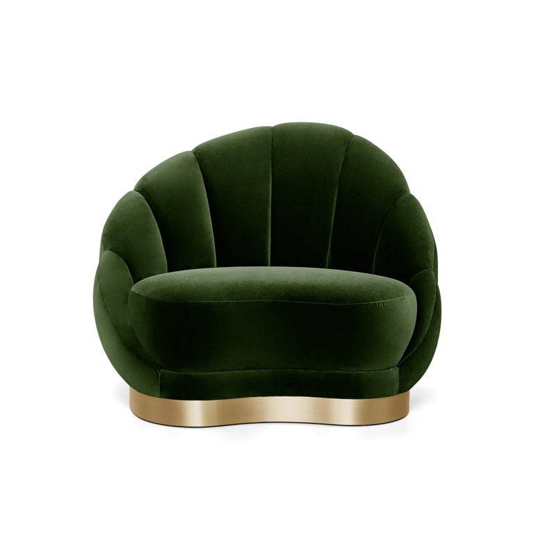 https://a.1stdibscdn.com/contemporary-armchair-w-detailed-seaming-through-the-front-to-back-for-sale-picture-4/f_27693/f_329036921677052604511/170100_MUNNA_OLYMPIA_ARMCHAIR_01_master.jpg?width=768