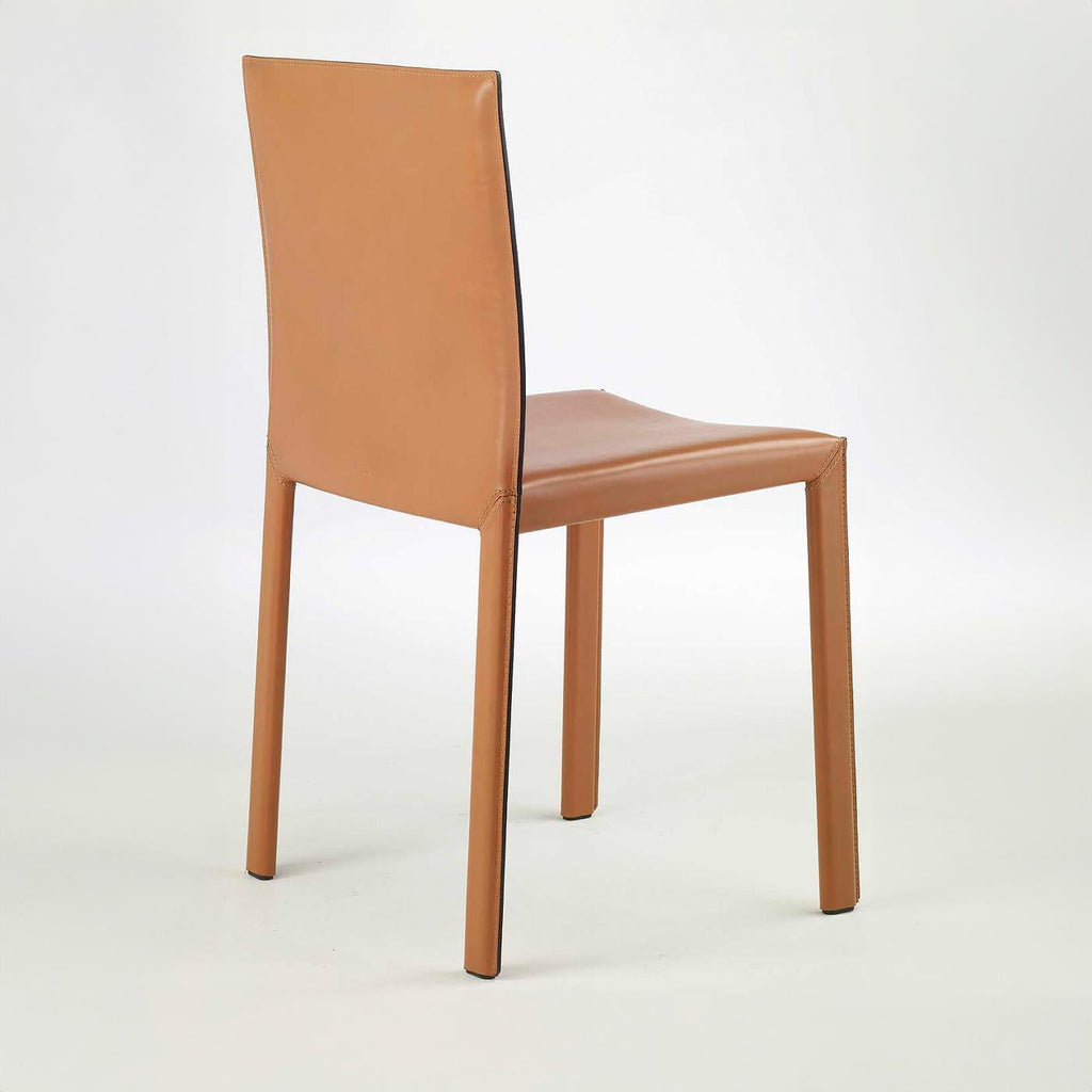 https://a.1stdibscdn.com/pasqualina-chair-by-enrico-pellizzoni-for-sale-picture-3/f_17062/f_439327721741339320871/1701420659466_ESMTNY_0001_Sedia_20Nat_20Tinto_Retro_master.jpg