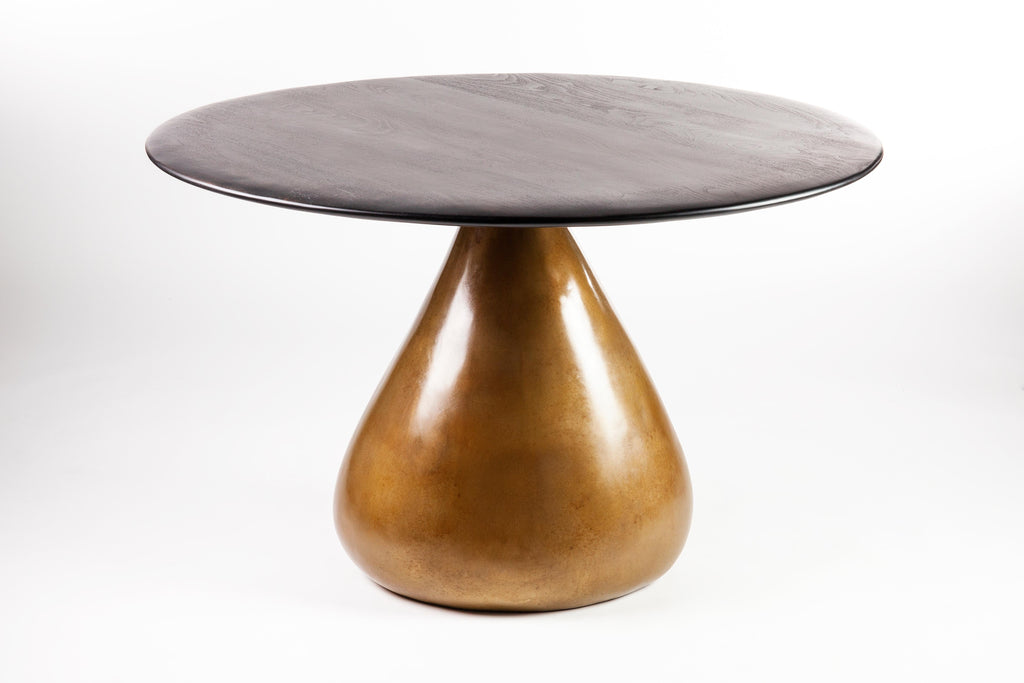 https://a.1stdibscdn.com/sonya-dining-table-in-bronze-and-ebonized-walnut-for-sale-picture-4/f_28753/f_83982231627600478989/170512_Konekt_24_master.jpg