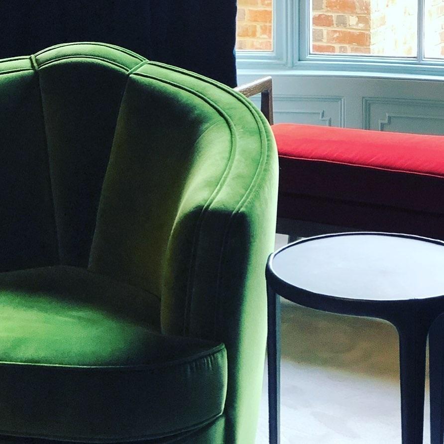 https://a.1stdibscdn.com/art-deco-style-velvet-armchair-w-piping-for-sale-picture-8/f_27693/f_329159921677084433407/171011729_4554965431185322_5879397621057197617_n_master.jpg