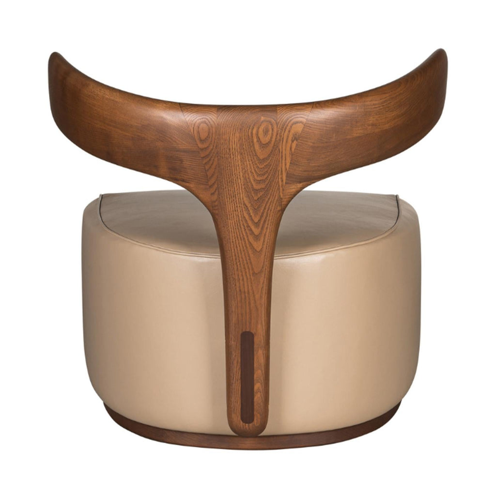 https://a.1stdibscdn.com/moby-dick-leather-covered-armchair-by-libero-rutilo-for-sale-picture-4/f_17062/f_452303321748525761008/1710943035499_MMAANY_0006_Moby_20Dick_203820F_284_29_master.jpg