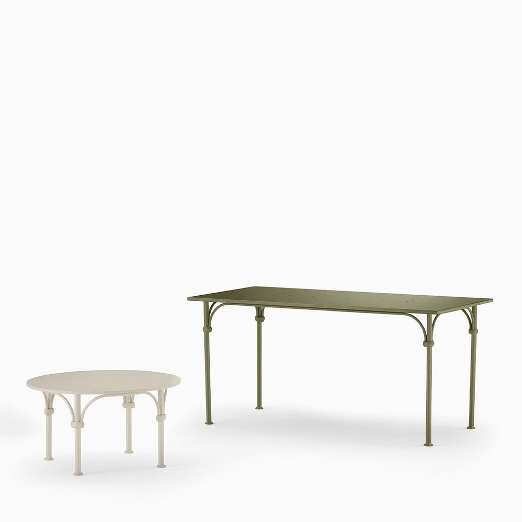 https://a.1stdibscdn.com/tavolario-wrought-iron-white-round-coffee-table-by-dante-negro-for-sale-picture-6/f_17062/f_443639321743690621821/1713360594193_AERENY_0006_Dante_20Negro_202022_09_M_1a_2a_20copy_master.jpg