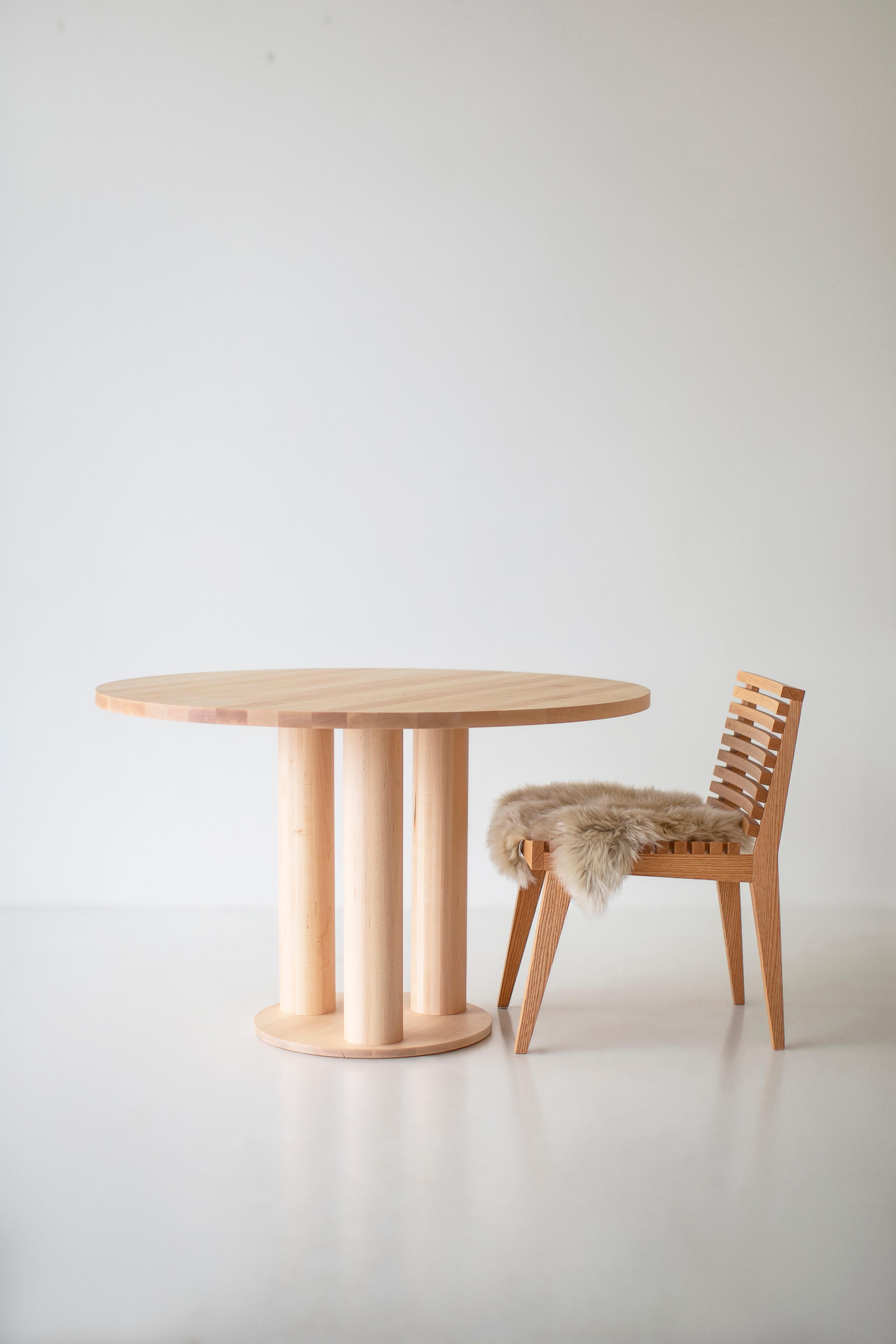 https://a.1stdibscdn.com/bertu-dining-table-modern-round-dining-table-dining-table-maple-cava-for-sale-picture-3/f_9720/f_359431921755625877513/17164591_modern_round_dining_table_91333261_master.jpg