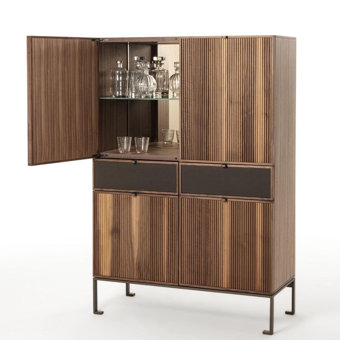 https://a.1stdibscdn.com/melody-l-canaletto-walnut-wood-storage-cabinet-by-durame-for-sale-picture-5/f_17062/f_455002821750234757338/1718351888918_ARTSNY_0041_32A6623_master.jpg