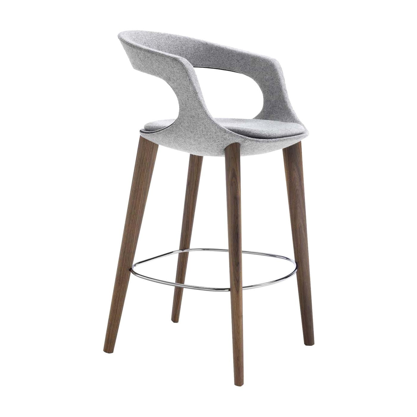 https://a.1stdibscdn.com/frenchkiss-low-back-counter-stool-by-stefano-bigi-for-sale/1121189/f_172692711618334745140/17269271_master.jpg