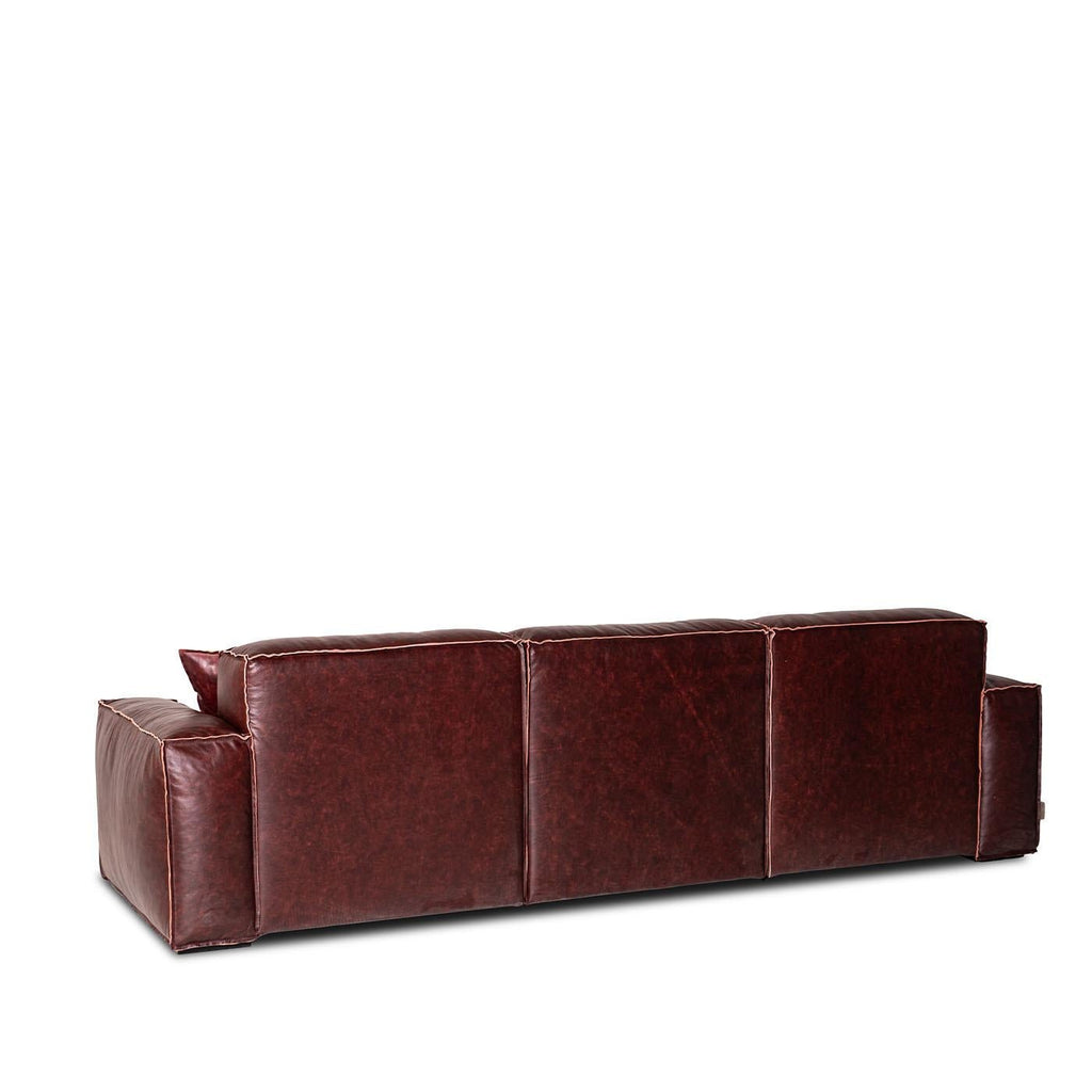 https://a.1stdibscdn.com/dodo-mahogany-leather-sofa-by-mantellassi-1926-for-sale-picture-2/f_17062/f_454723421750081917358/1739889323455_MATENY_0147_Copia_20di_20_DSC6643_master.jpg