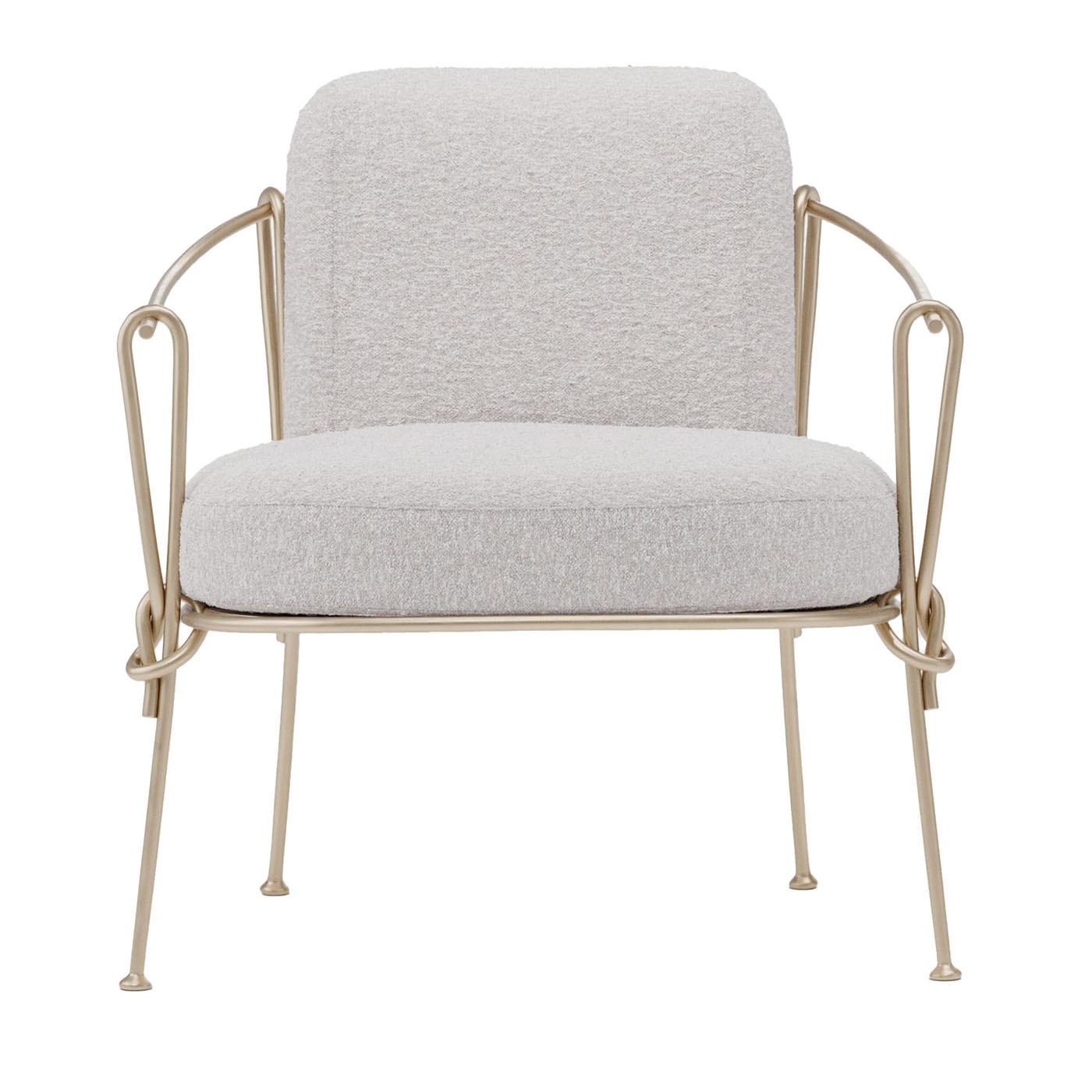https://a.1stdibscdn.com/corda-champagne-iron-outdoor-armchair-by-zanellatobortotto-for-sale-picture-5/f_17062/f_448088621745921995805/1741884726235_ARTSNY_0004_0006_Corda_poltrona_fronte_retro_risultato_master.jpg