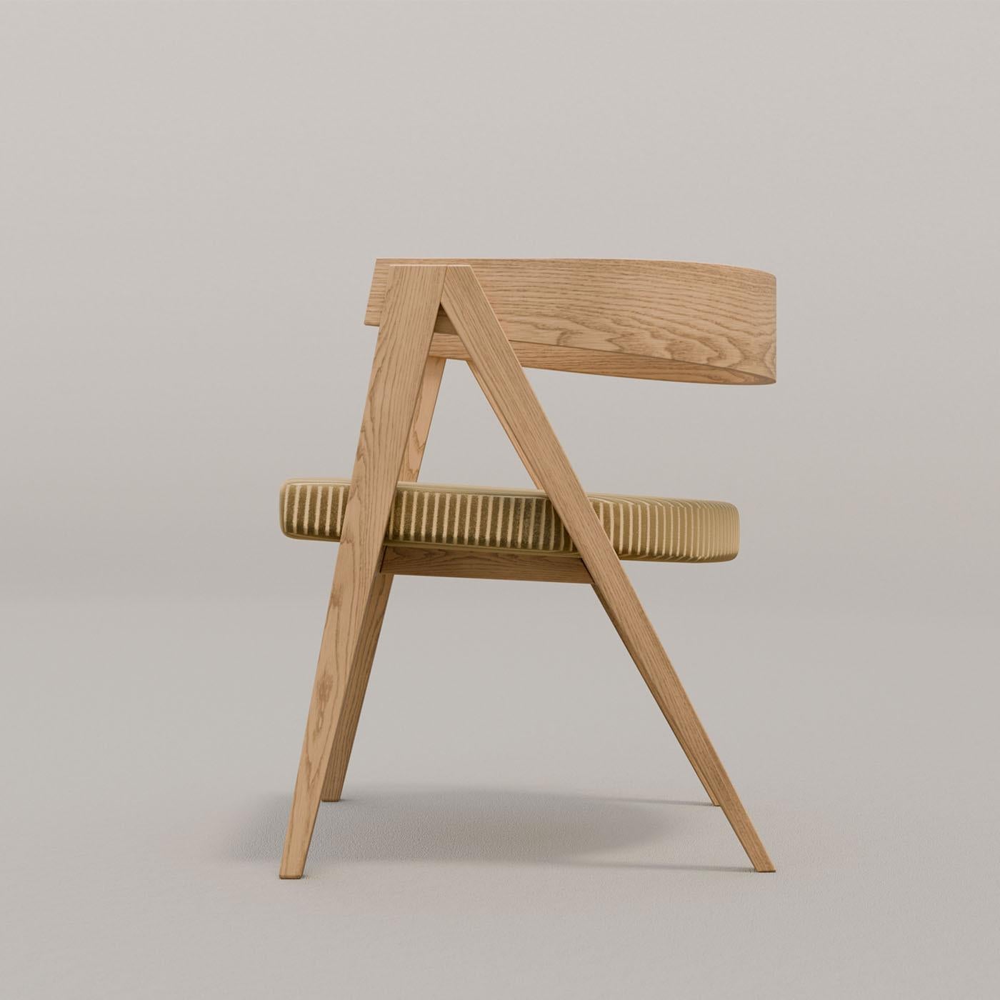 https://a.1stdibscdn.com/cooper-ash-wood-chair-by-maam-for-sale-picture-3/f_17062/f_448058721745914357802/1744120313754_RMMMNY_0009_38900001_master.jpg