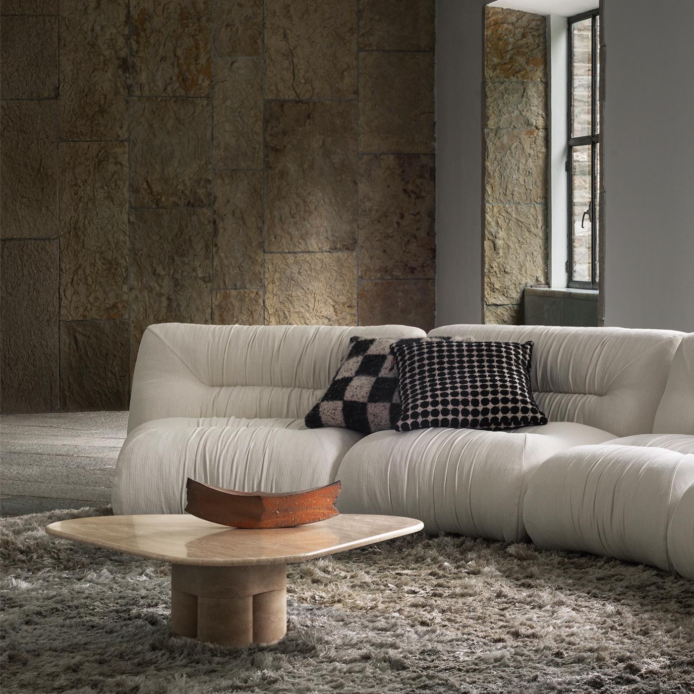 https://a.1stdibscdn.com/mambo-white-modular-sofa-by-lorenza-bozzoli-for-sale-picture-3/f_17062/f_452112621748421258635/1746188950554_ARTANY_0039_Divano_20Mambo_1_113852_20copy_master.jpg