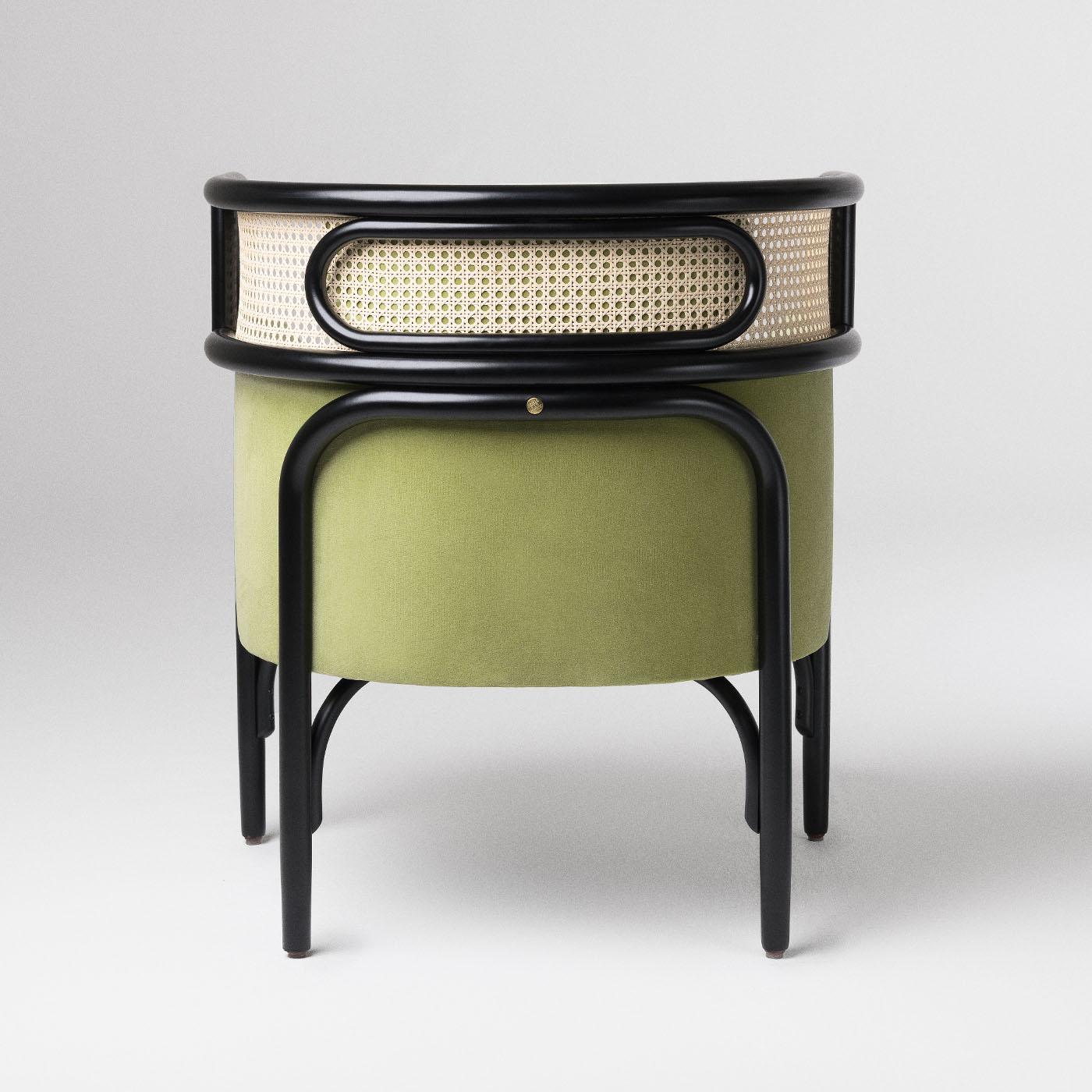 https://a.1stdibscdn.com/targa-petit-green-velvet-armchair-by-gamfratesi-for-sale-picture-6/f_17062/f_470659221760601159050/1748515817633_STTRNY_0003_TargaPetitbyGamFratei_12__master.jpg