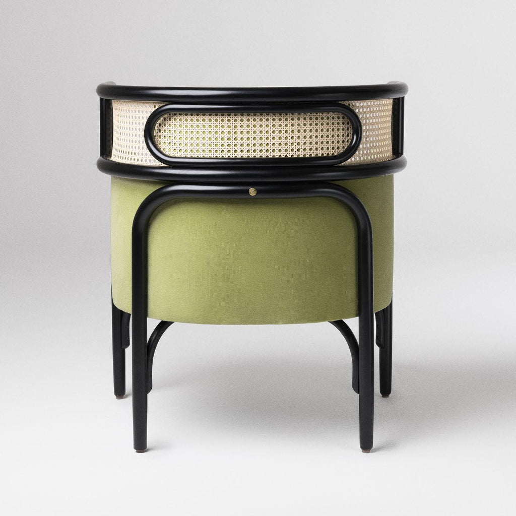 https://a.1stdibscdn.com/targa-petit-green-velvet-armchair-by-gamfratesi-for-sale-picture-11/f_17062/f_470659221760601168783/1748515817633_STTRNY_0003_TargaPetitbyGamFratei_12__master.jpg