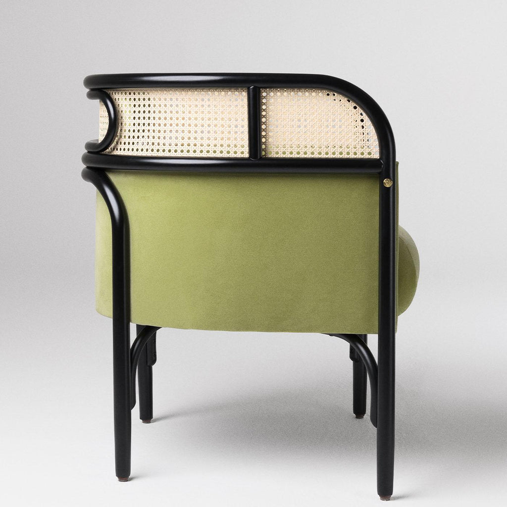 https://a.1stdibscdn.com/targa-petit-green-velvet-armchair-by-gamfratesi-for-sale-picture-10/f_17062/f_470659221760601168783/1748515817640_STTRNY_0004_TargaPetitbyGamFratei_11__master.jpg