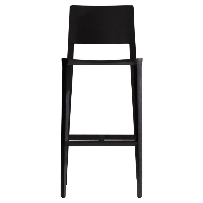 https://a.1stdibscdn.com/minimalist-style-stool-in-black-ebonized-solid-wood-for-sale/1121189/f_175306911578985619670/17530691_master.jpg?width=768
