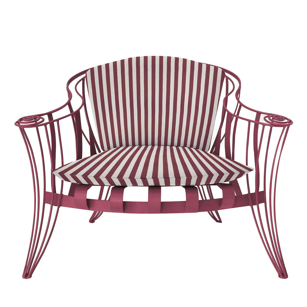 https://a.1stdibscdn.com/opus-garden-la-dolce-vita-wine-armchair-for-sale-picture-8/f_17062/f_469417821759764984340/1755851679568_AAMRNY_0005_0003_PoltronaGardenLadolcevitaWine_2__master.jpg