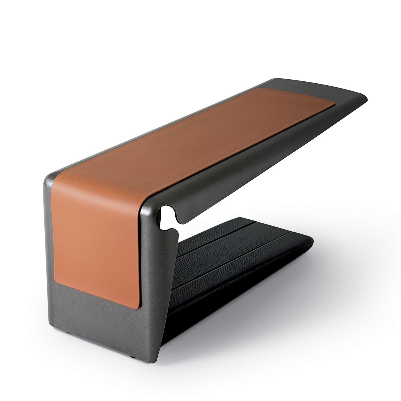 https://a.1stdibscdn.com/ploto-black-metal-and-ash-wood-coffee-table-for-sale-picture-3/f_17062/f_479621121765534240183/1761322543221_RMMMNY_0016_Giorgetti_SL_Ploto_lowtable_006_HR_1__master.jpg