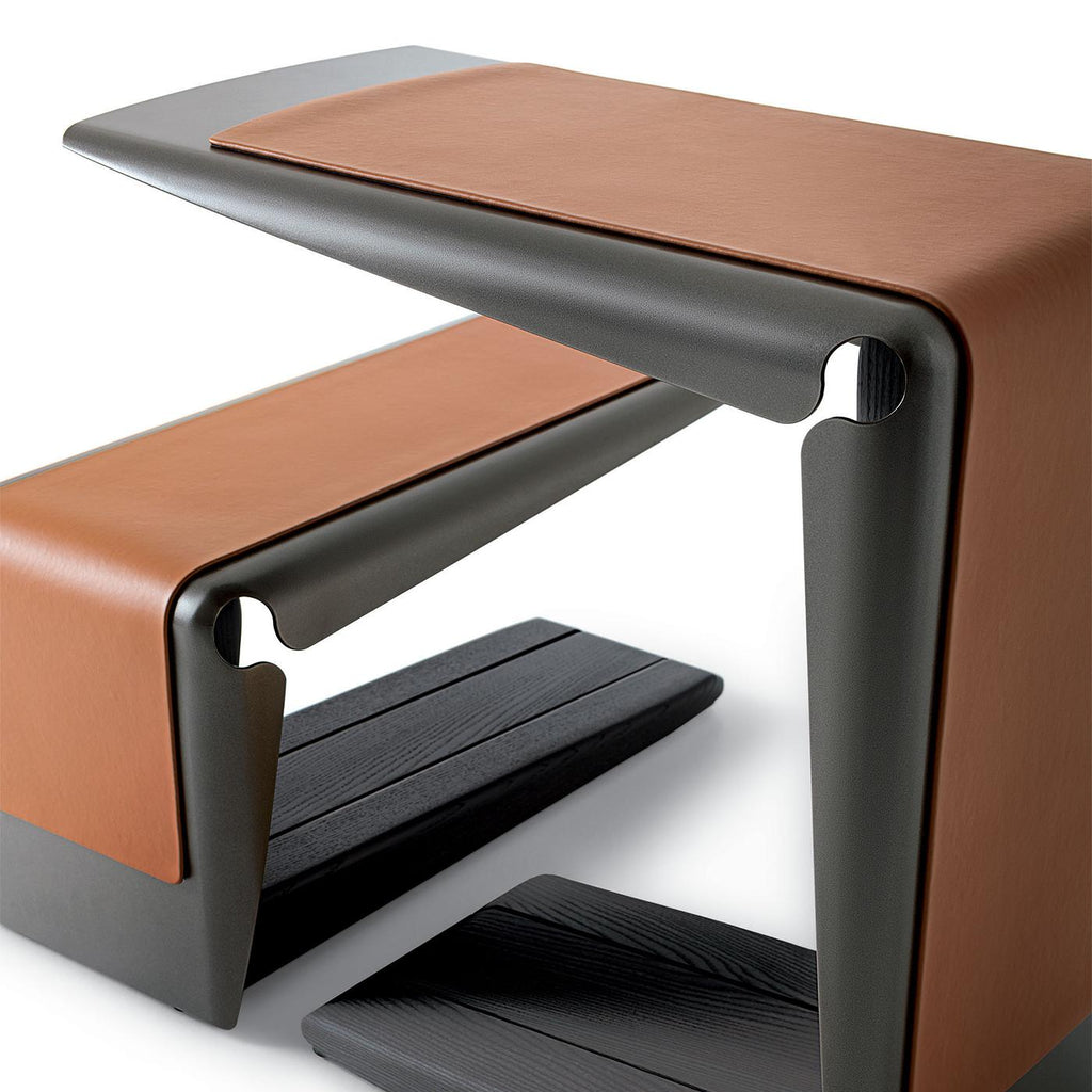 https://a.1stdibscdn.com/ploto-black-metal-and-ash-wood-coffee-table-for-sale-picture-4/f_17062/f_479621121765534240256/1761322543240_RMMMNY_0018_Giorgetti_SL_Ploto_lowtable_003_HR_2_1__master.jpg