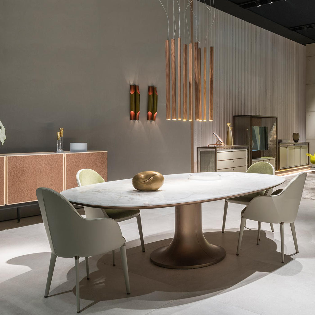https://a.1stdibscdn.com/mizar-cast-bronze-base-with-calacatta-marble-top-small-dining-table-for-sale-picture-4/f_17062/f_483887221768838071936/1765299472159_RATENY_0017_Giorgetti_AM_SDM15_029_HR_master.jpg