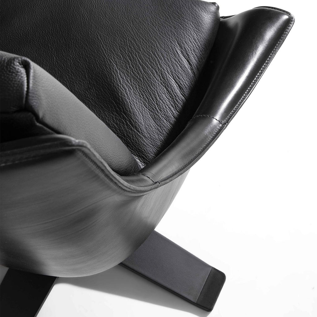 https://a.1stdibscdn.com/lullaby-black-leather-swivel-armchair-for-sale-picture-3/f_17062/f_495869821775726429715/1773394461742_RMSENY_0069_32A2897_1__master.jpg