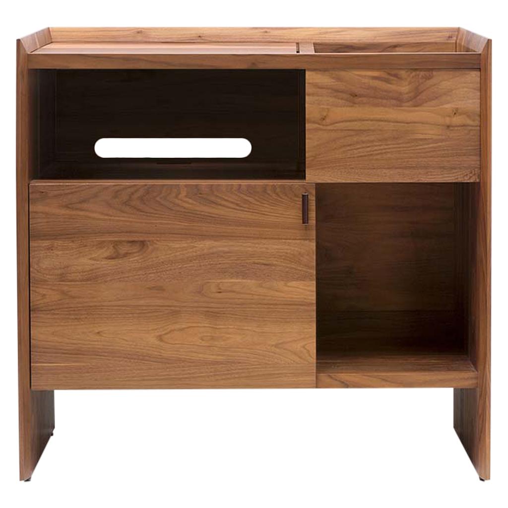 https://a.1stdibscdn.com/unison-for-sonos-vinyl-record-storage-stand-in-natural-walnut-for-sale/1121189/f_181405921584047242437/18140592_master.jpg