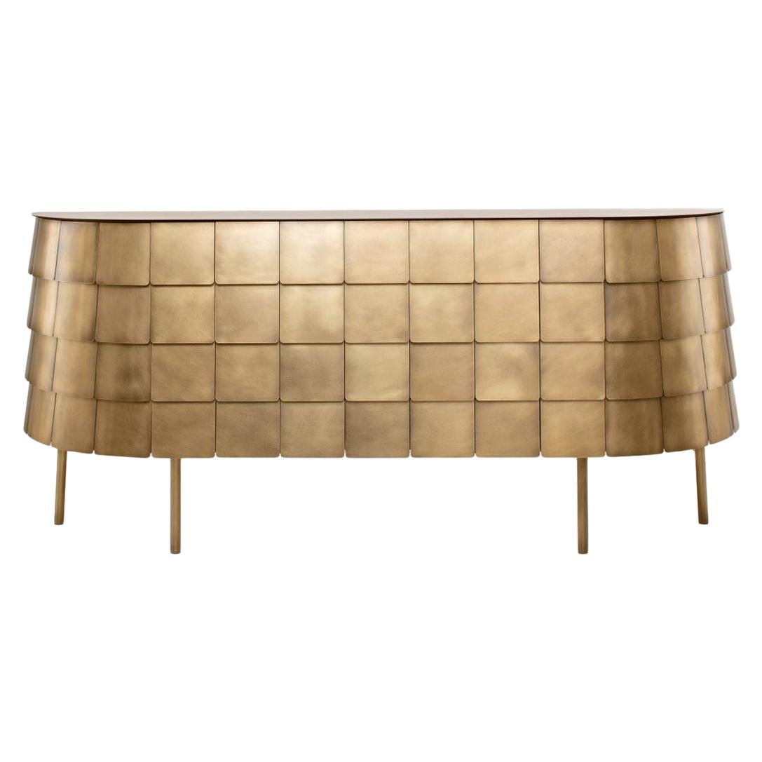 https://a.1stdibscdn.com/yoroi-cabinet-in-brass-by-de-castelli-for-sale/1121189/f_183736321584717913436/18373632_master.jpg
